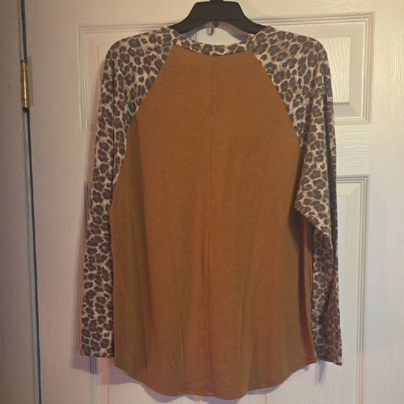 Zenana Outfitters Tan Top with Leopard Print Accents - Picture 2 of 5